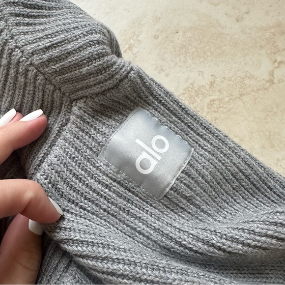 ALO YOGA Domain Knit Crewneck Oversized Sweater - Picture 3 of 7